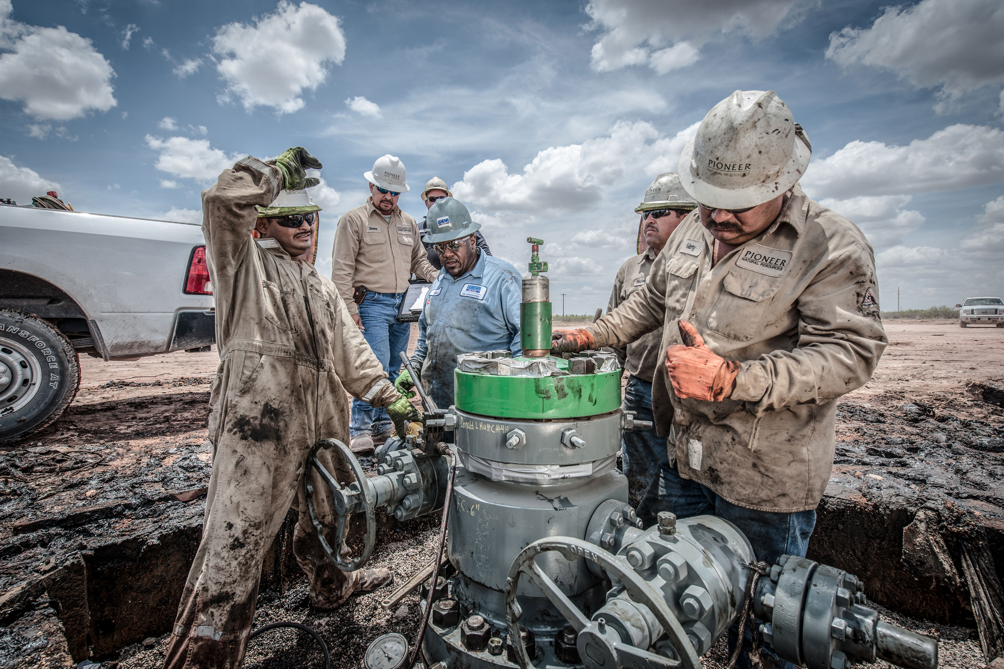 Oil workers, Texas